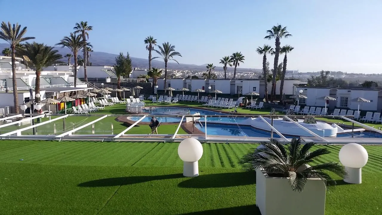 ** Üdülőpark Vista Oasis Hotel Maspalomas  Spanyolország